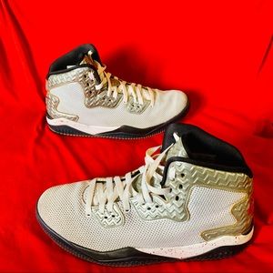 Men’s Jordan Spike Forty PE (11)